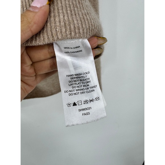 Quince Mongolian Cashmere Relaxed V-Neck Knit Pullover Sweater Oatmeal XS - Picture 4 of 5